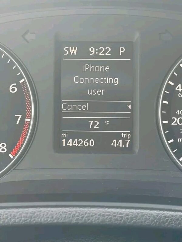 2014 Volkswagen Passat SE - Image 8