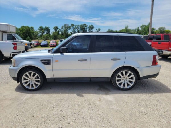 2006 Land Rover Range Rover Sport Supercharged 4dr SUV 4WD  •  142,000 miles - Image 11