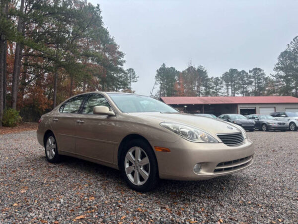 2006 Lexus ES 330 4dr Sedan  •  145,605 miles - Image 22
