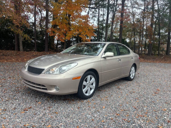 2006 Lexus ES 330 4dr Sedan  •  145,605 miles