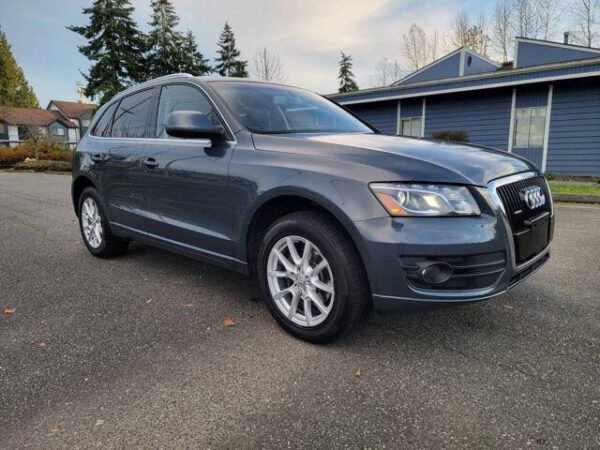 2010 Audi Q5 AWD 3.2 quattro Premium Plus 4dr SUV  •  122,775 miles - Image 3