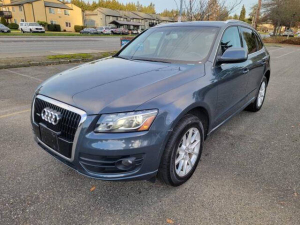 2010 Audi Q5 AWD 3.2 quattro Premium Plus 4dr SUV  •  122,775 miles - Image 8