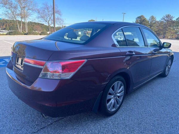 2012 Honda Accord EX 4dr Sedan 5A  •  78,000 miles - Image 18
