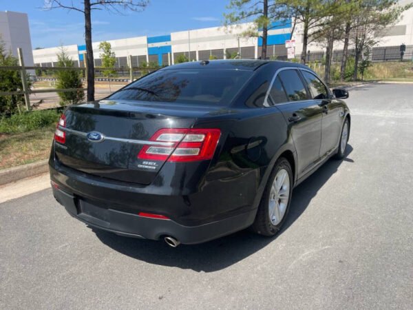 2013 Ford Taurus SEL 4dr Sedan  •  106,650 miles - Image 4