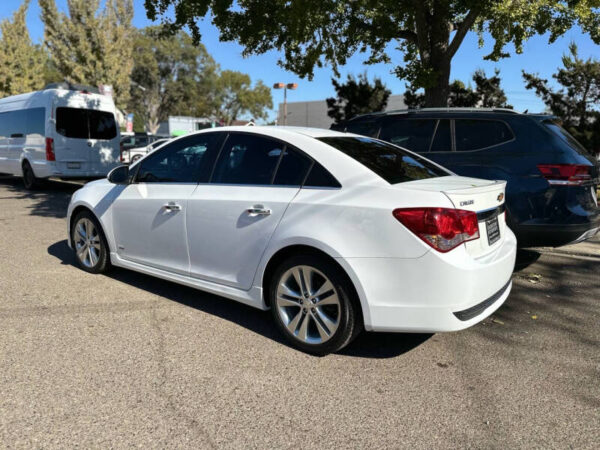 2014 Chevrolet Cruze - Image 5