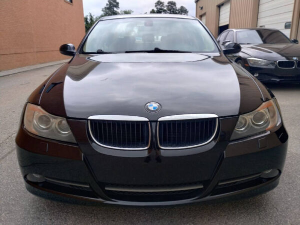 2008 BMW 3 Series AWD 328xi 4dr Sedan  •  116,992 miles - Image 14