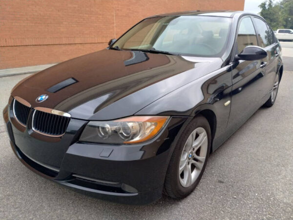 2008 BMW 3 Series AWD 328xi 4dr Sedan  •  116,992 miles