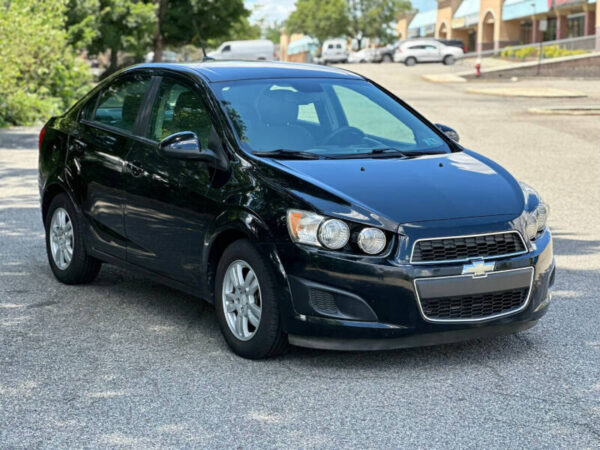 2012 Chevrolet Sonic LS 4dr Sedan w/2LS  •  88,625 miles - Image 7