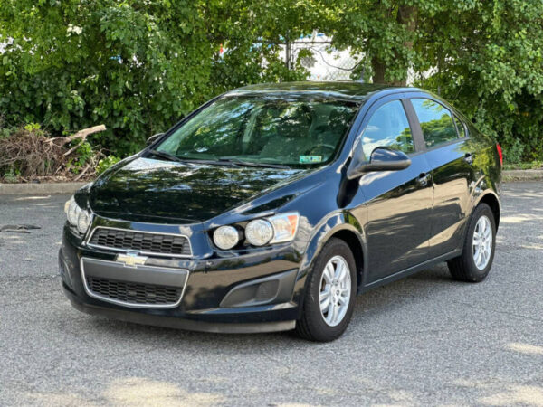 2012 Chevrolet Sonic LS 4dr Sedan w/2LS  •  88,625 miles