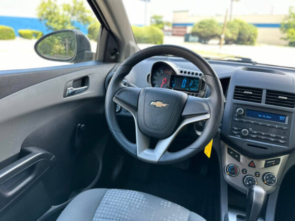 2012 Chevrolet Sonic LS 4dr Sedan w/2LS  •  88,625 miles - Image 9